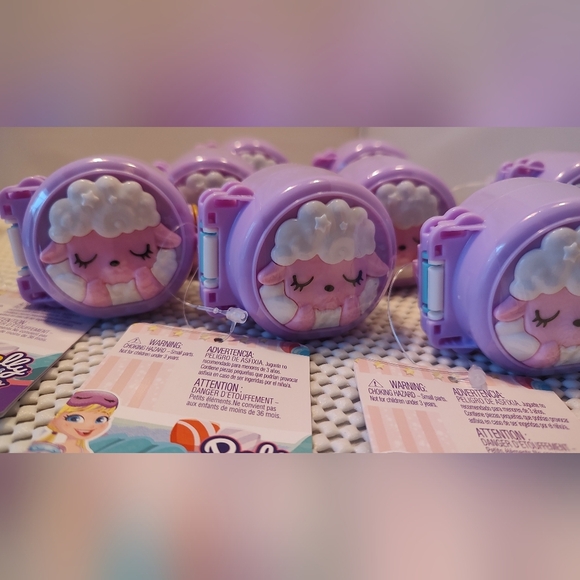 9pcs Polly Pocket Pajama Party Sleepy Pets Compact, Micro Doll & Sheep NWT - Picture 2 of 4